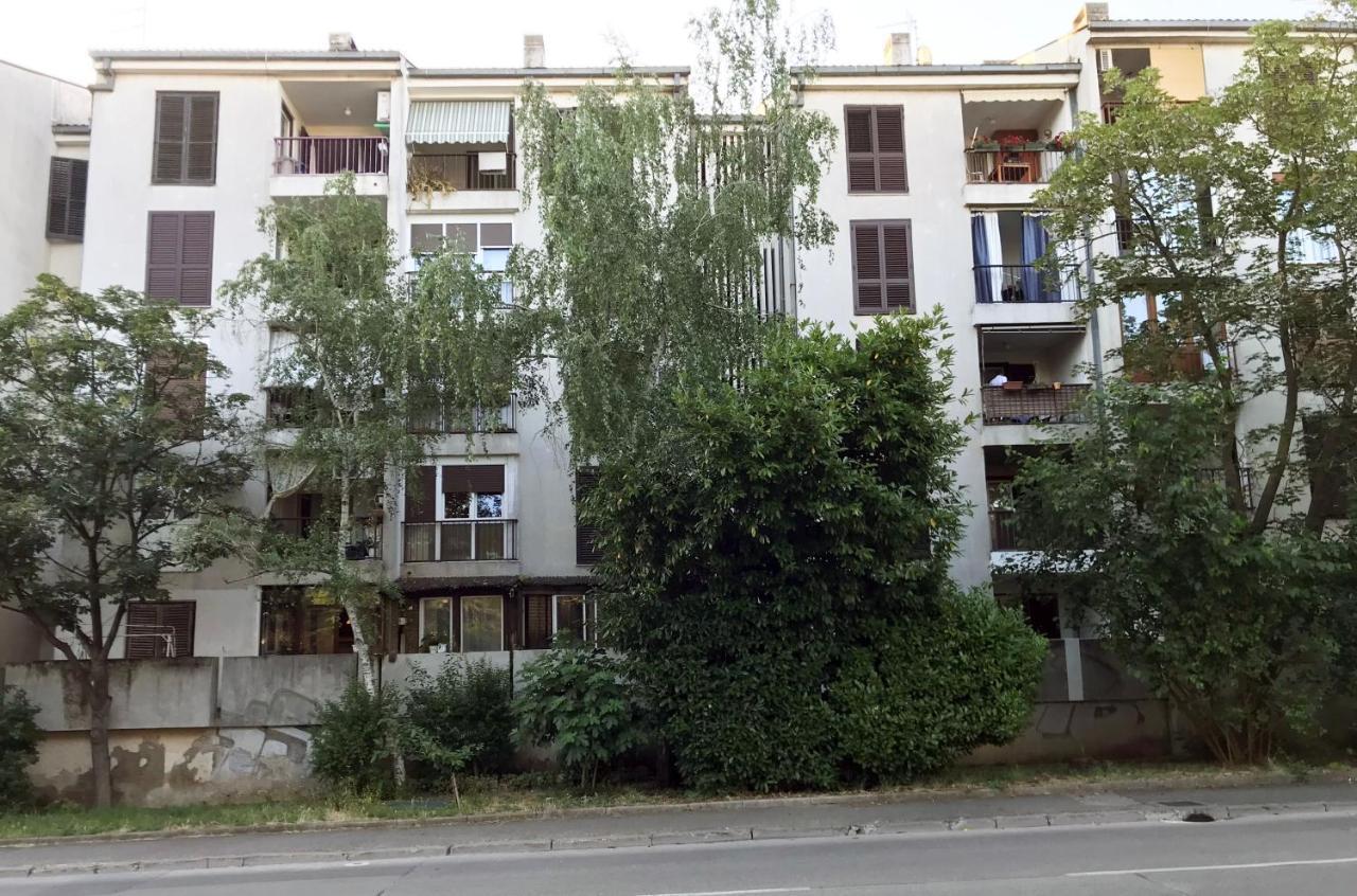 Apartment Centre